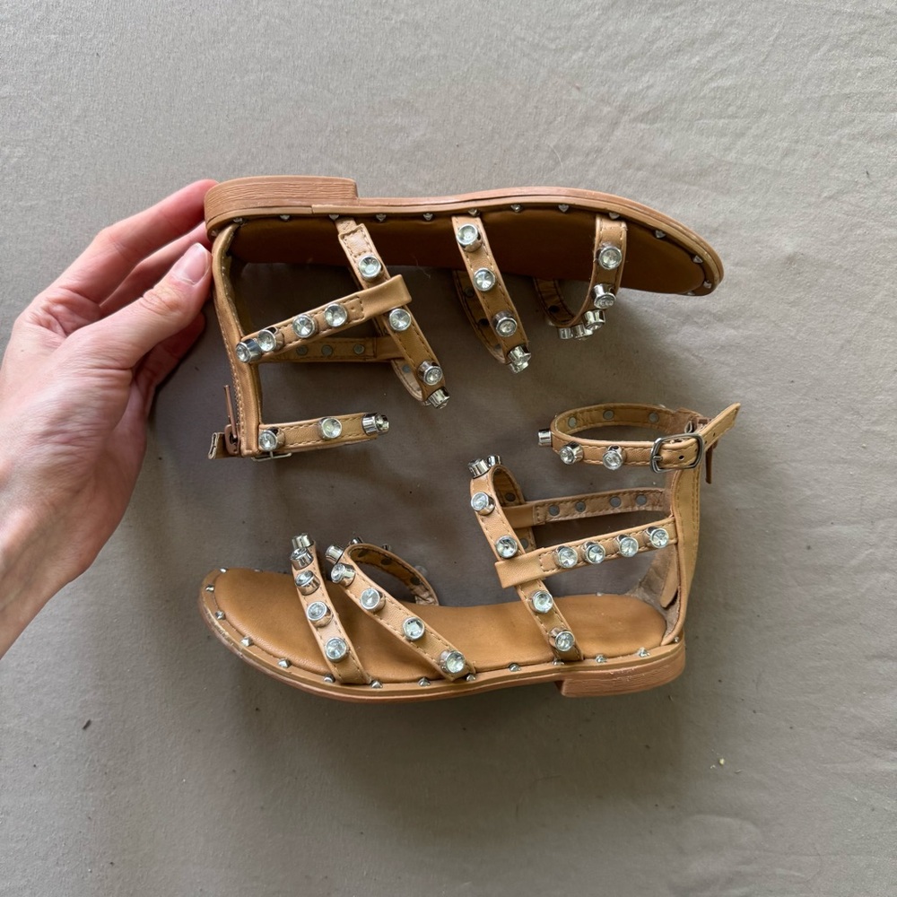 Tahari Girls Studded Nude Flat strappy Sandals